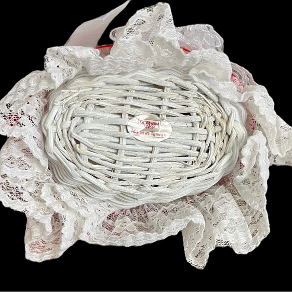 Gorham Baby’s First Christmas Ornament Wicker Porcelain GIRL - Picture 8 of 9